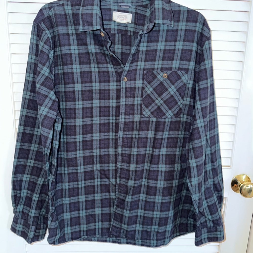 Blue and Black Plaid Button-Up Shirt‎